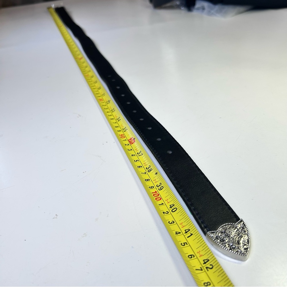 NWOT Black PU Leather Western Belt, Silver Tone Buckle stamped floral design M/L - Picture 10 of 10